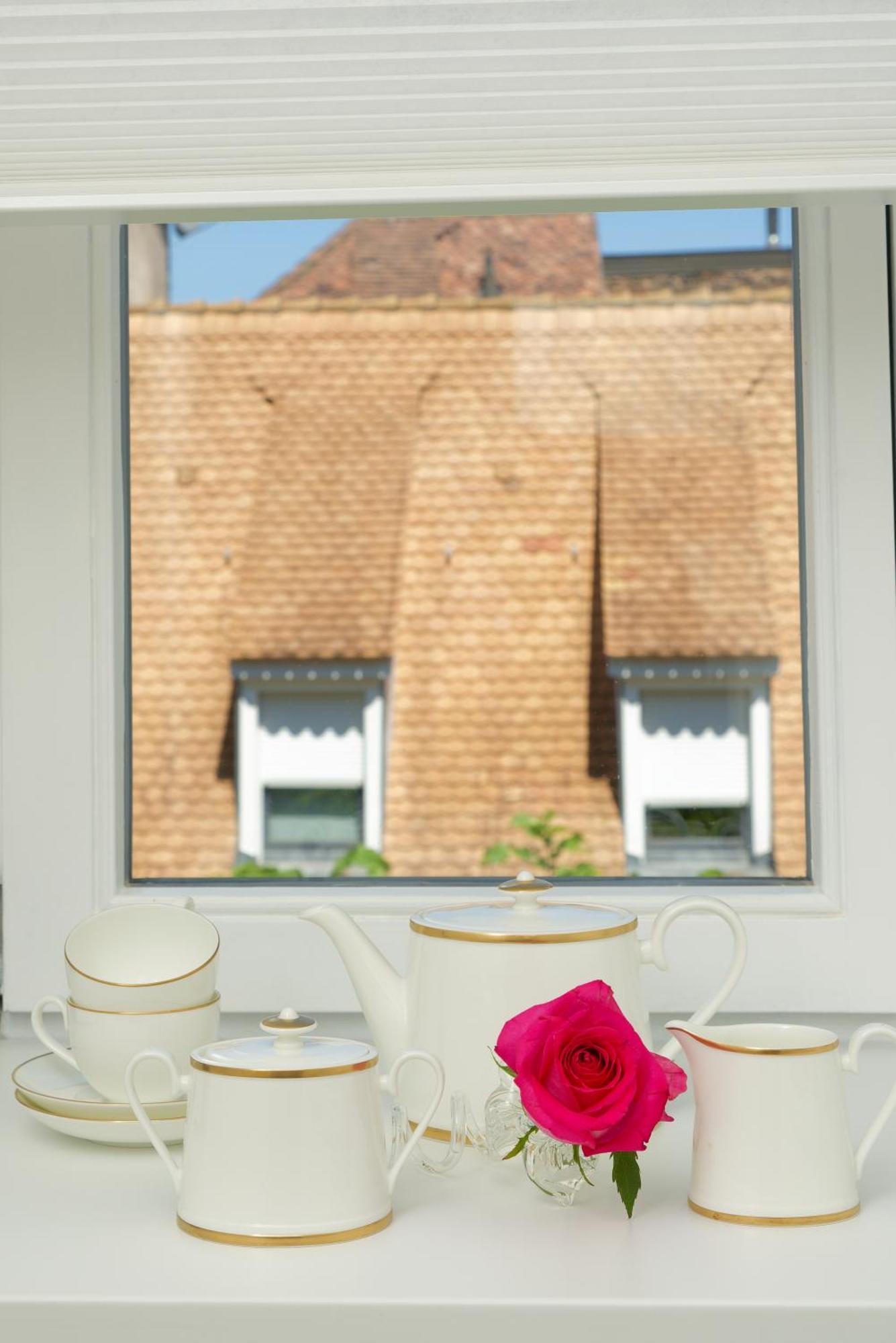 Le Carre D Or Appartement Terrasse Vue Cathedrale Strasbourg Luaran gambar